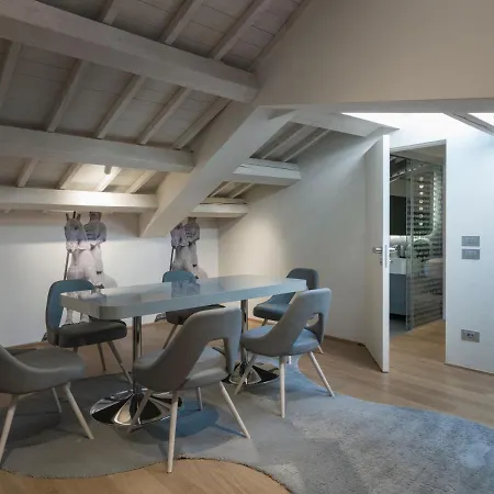 Lords Of Luxury Verona